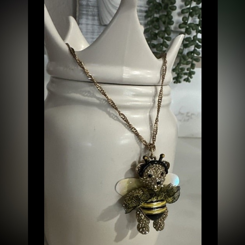 BETSEY JOHNSON Bumblebee or Bee Teddy Bear Ballerina with Wings Necklace NEW NWT - Picture 7 of 9
